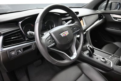 2025 Cadillac XT6 Luxury