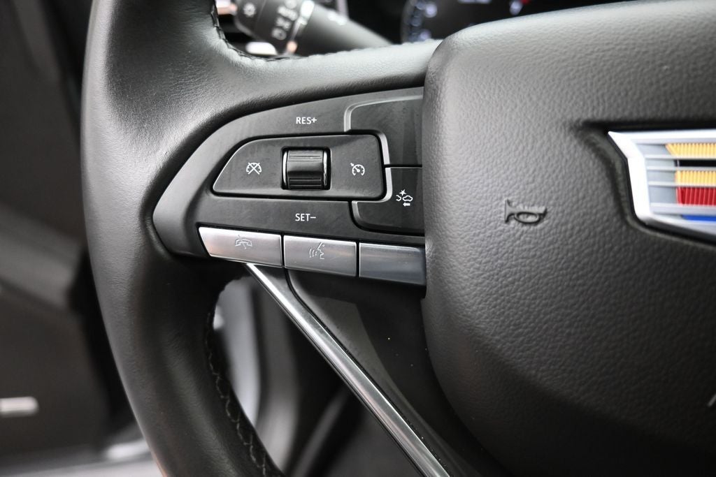 2025 Cadillac XT6 Luxury