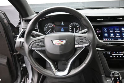 2025 Cadillac XT6 Luxury