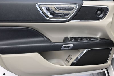 2017 Lincoln Continental Reserve