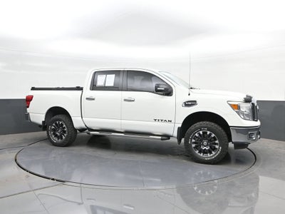 2017 Nissan Titan SV