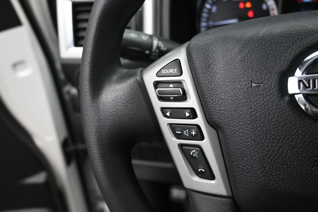 2017 Nissan Titan SV
