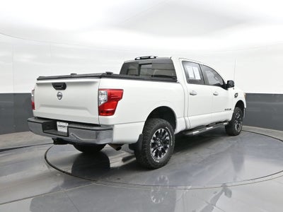 2017 Nissan Titan SV