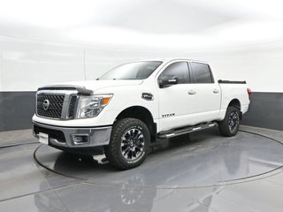 2017 Nissan Titan SV