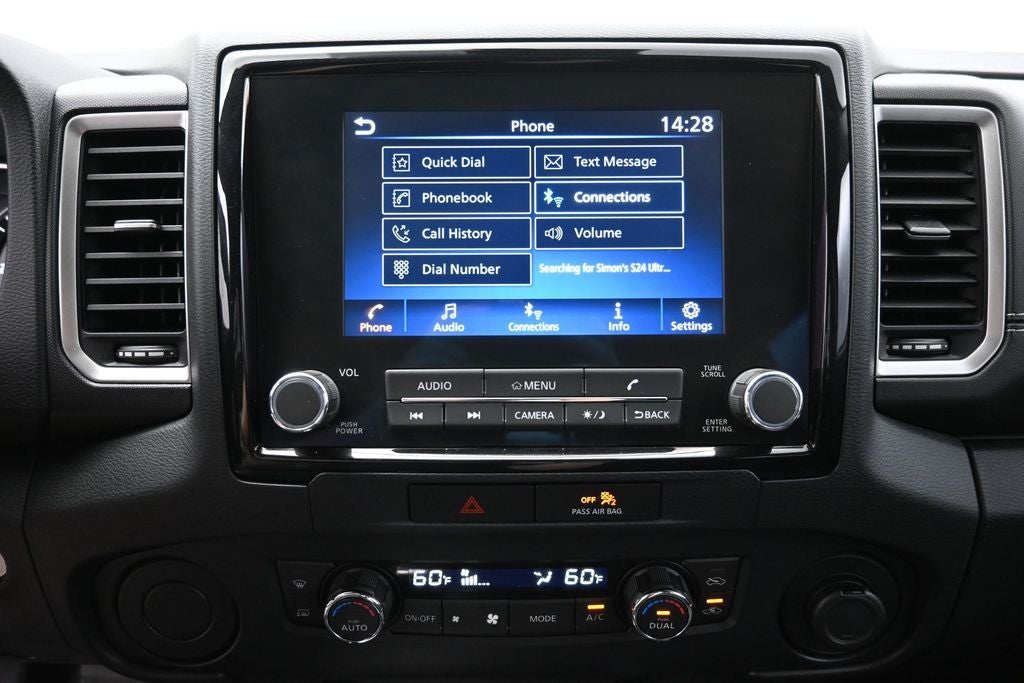 2022 Nissan Frontier SV
