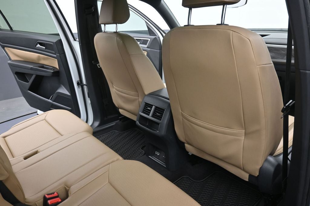 2020 Volkswagen Atlas Cross Sport 2.0T SE w/Technology