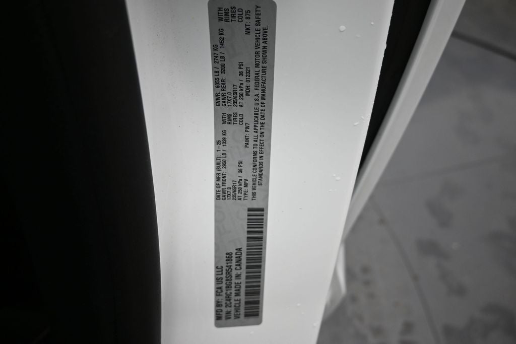 2025 Chrysler Pacifica Select