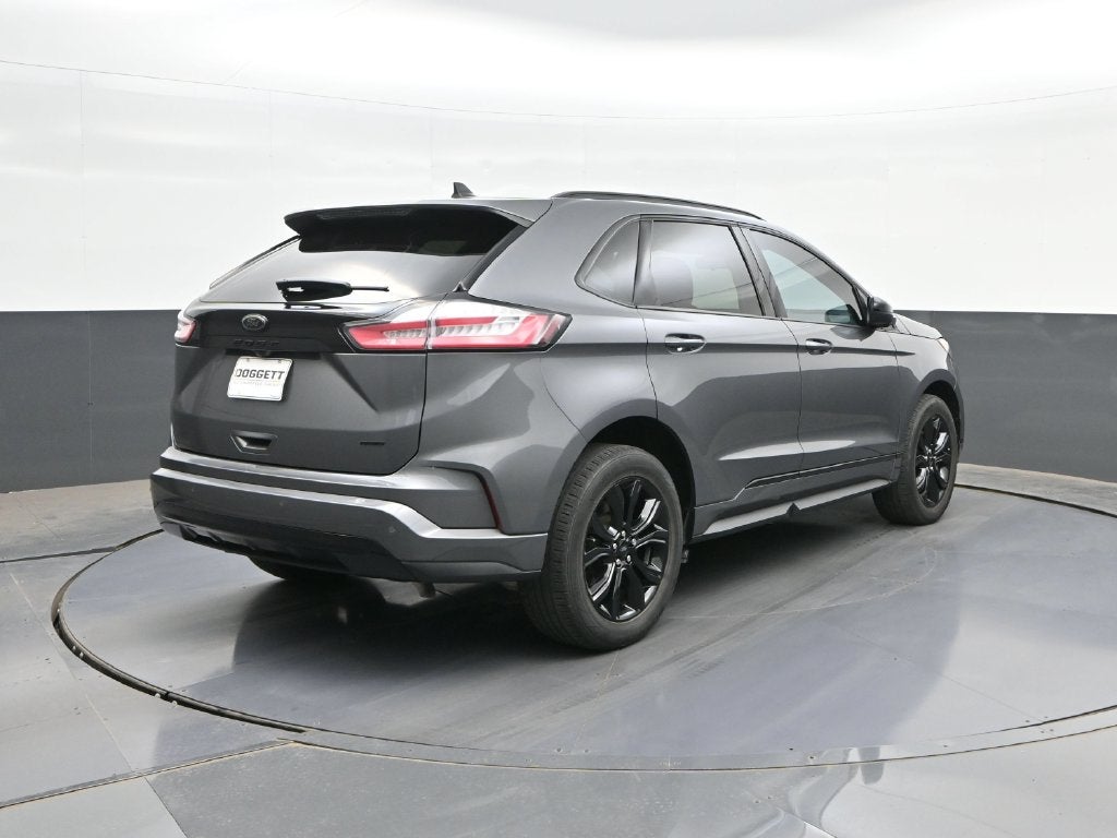 2024 Ford Edge SE