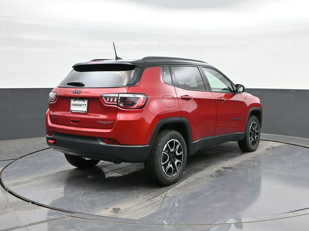 2025 Jeep Compass Trailhawk