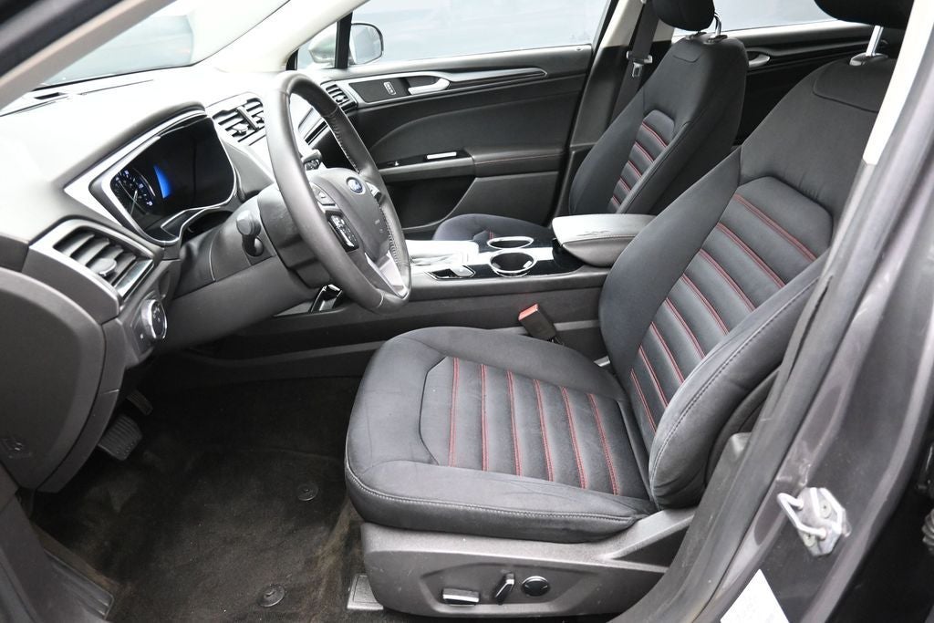 2013 Ford Fusion Hybrid SE