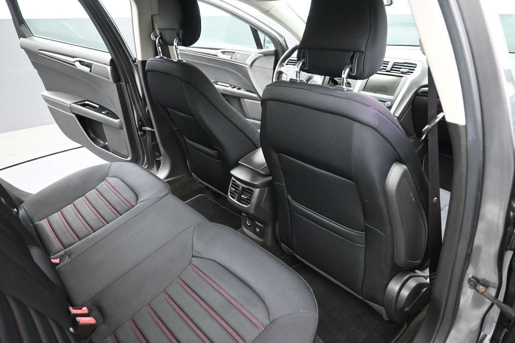 2013 Ford Fusion Hybrid SE