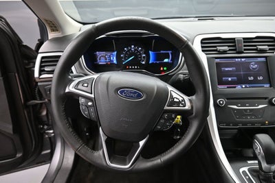 2013 Ford Fusion Hybrid SE