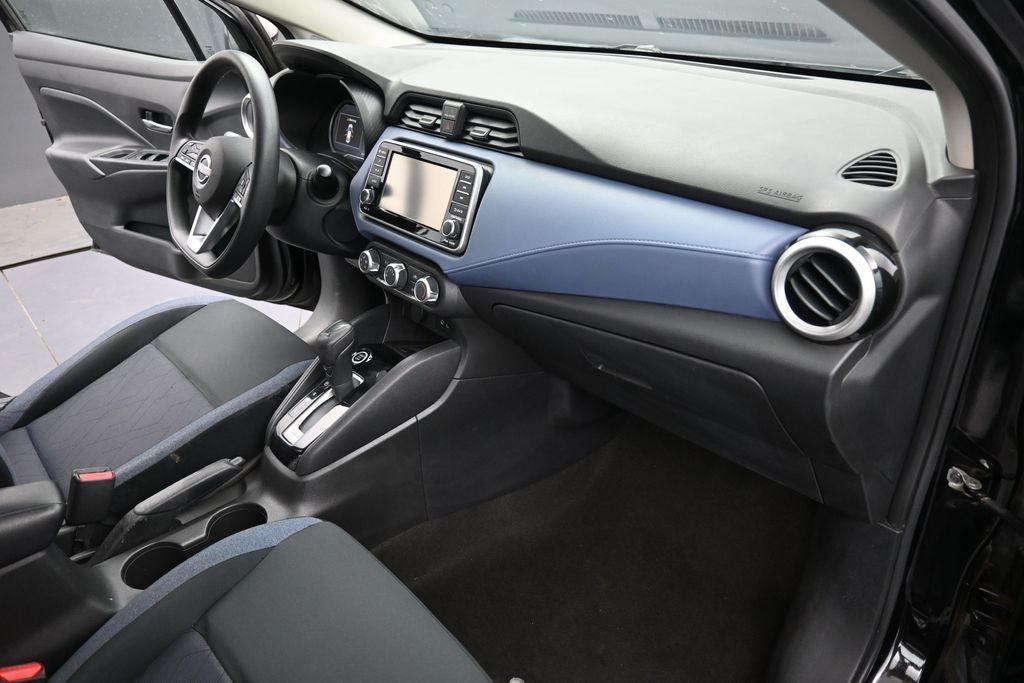 2023 Nissan Versa 1.6 SV
