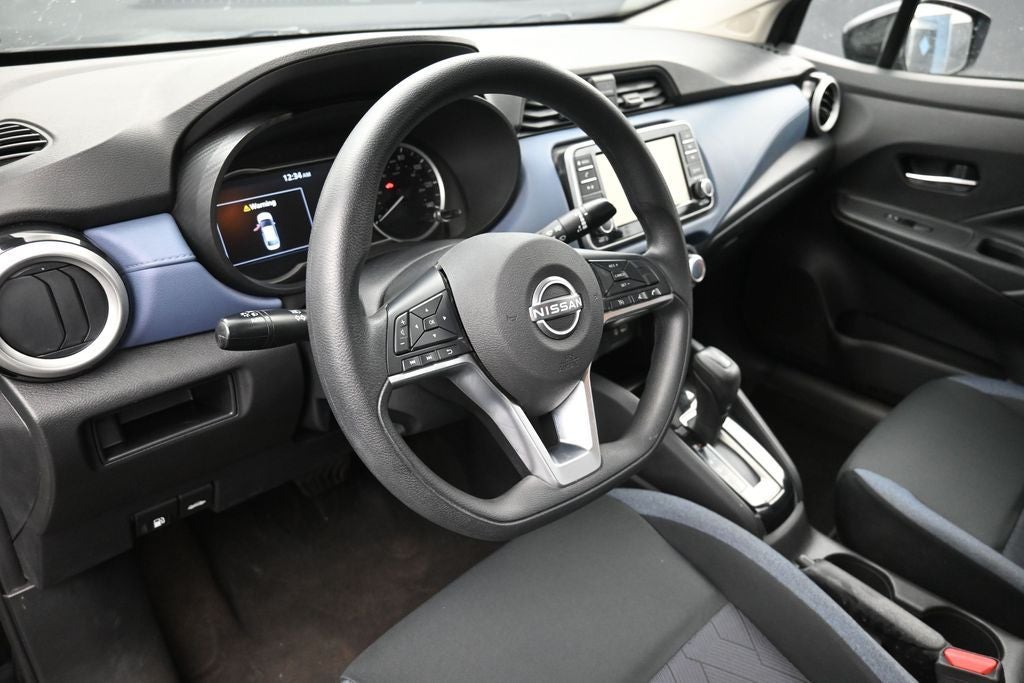 2023 Nissan Versa 1.6 SV