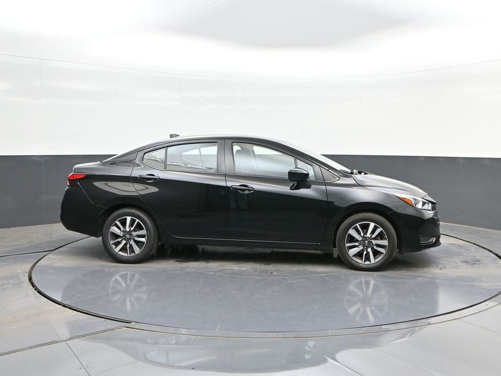 2023 Nissan Versa 1.6 SV