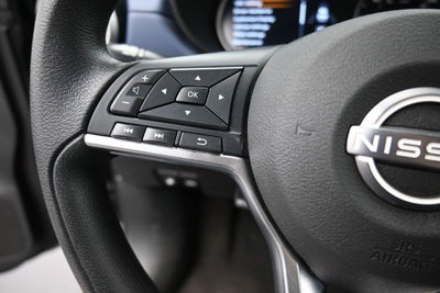 2023 Nissan Versa 1.6 SV