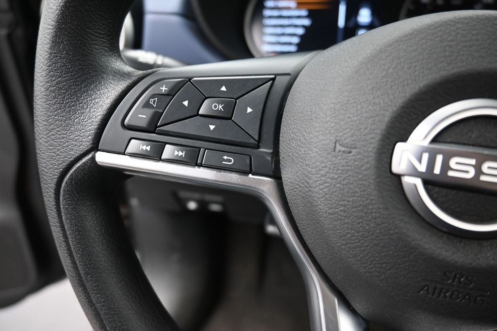 2023 Nissan Versa 1.6 SV