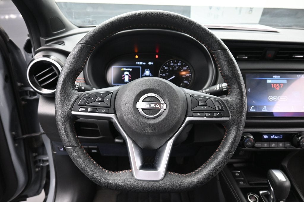 2022 Nissan Kicks SR