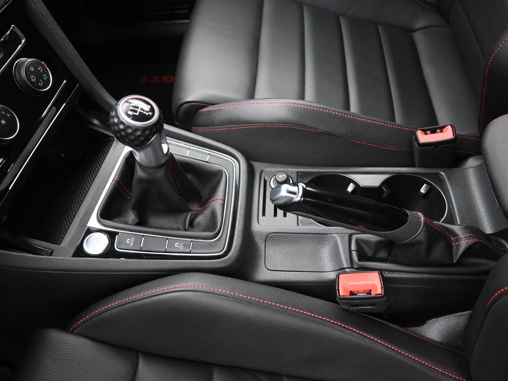 2021 Volkswagen Golf GTI 2.0T SE