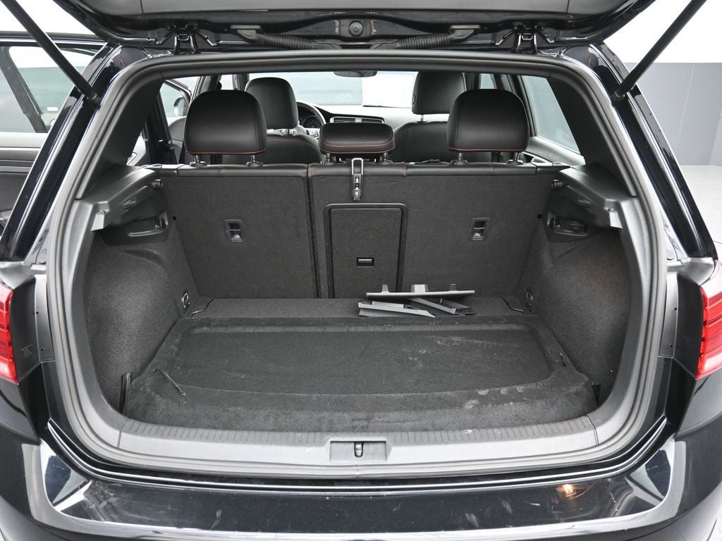 2021 Volkswagen Golf GTI 2.0T SE