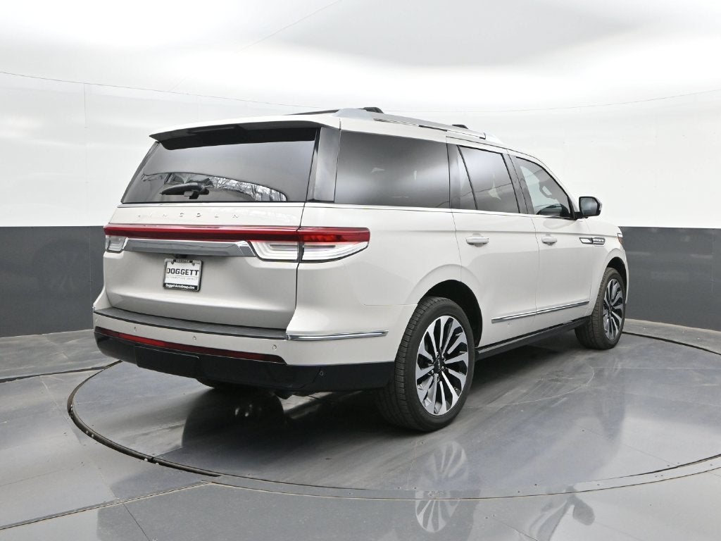 2023 Lincoln Navigator Reserve