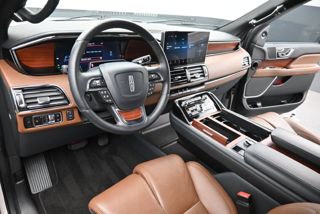 2023 Lincoln Navigator Reserve