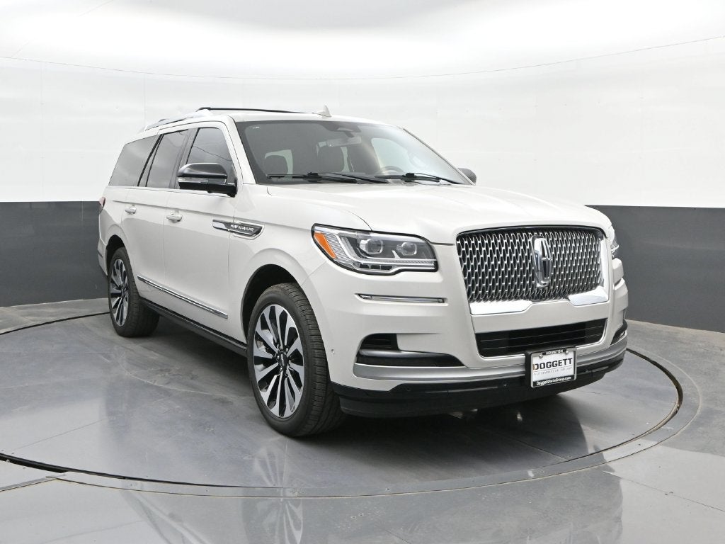 2023 Lincoln Navigator Reserve