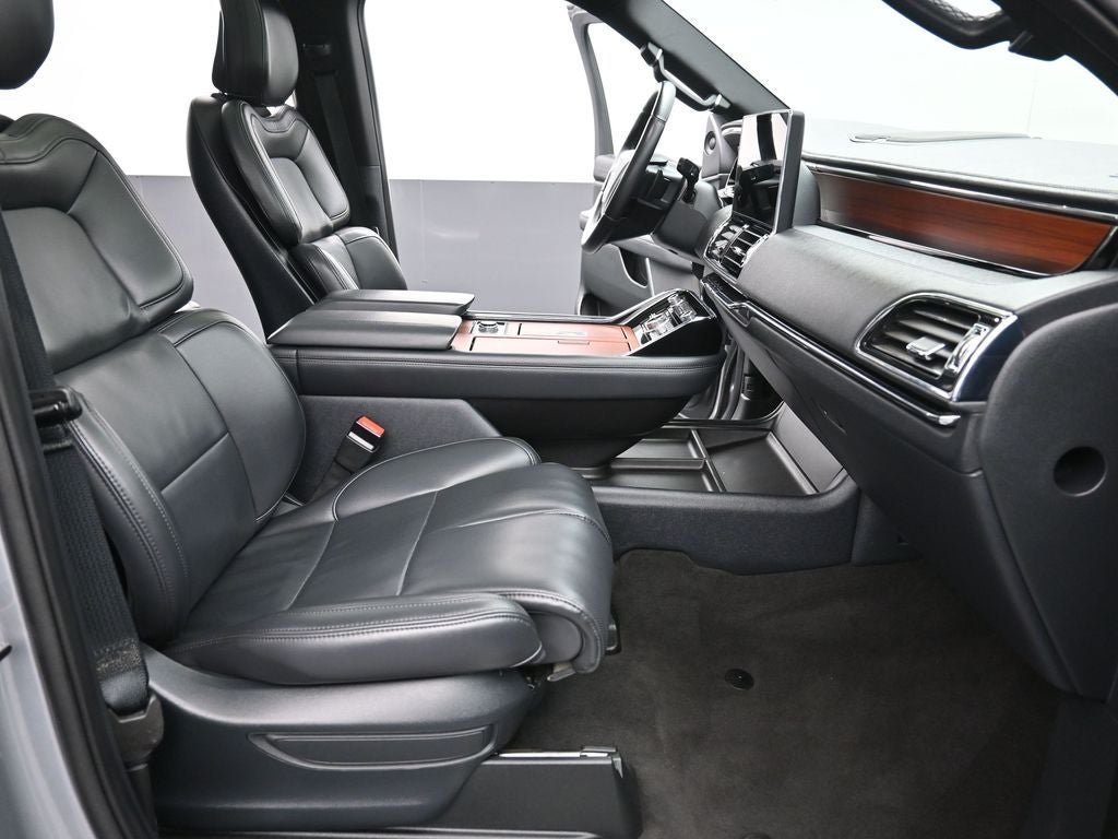 2024 Lincoln Navigator L Premiere