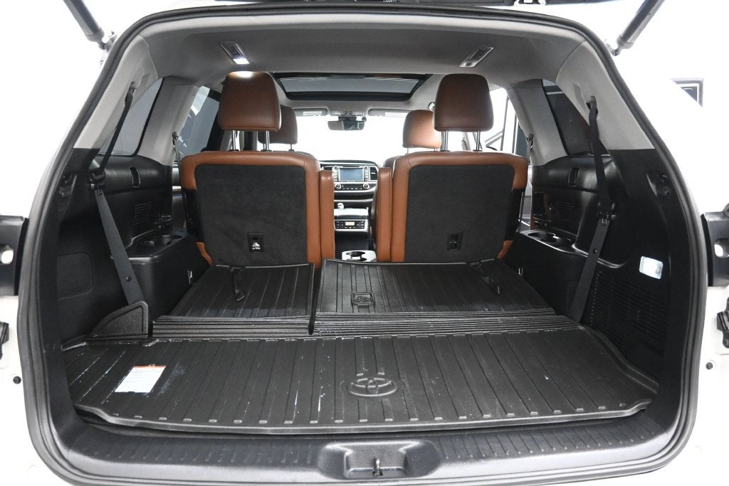 2019 Toyota Highlander Limited Platinum