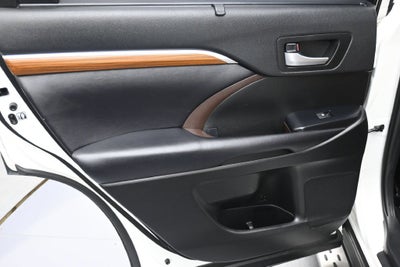 2019 Toyota Highlander Limited Platinum