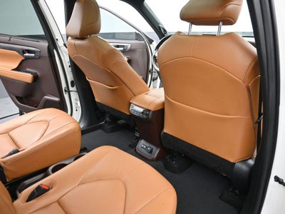 2020 Toyota Highlander Platinum