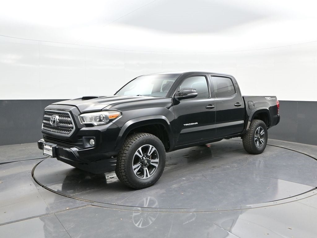2017 Toyota Tacoma TRD Sport