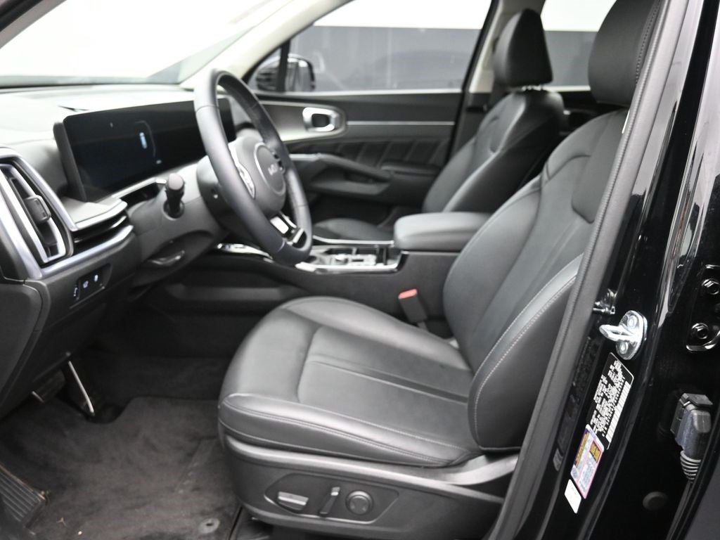 2025 Kia Sorento SX