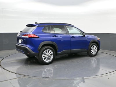 2025 Toyota Corolla Cross LE