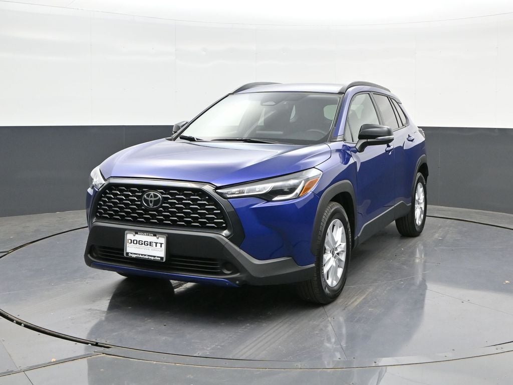 2025 Toyota Corolla Cross LE