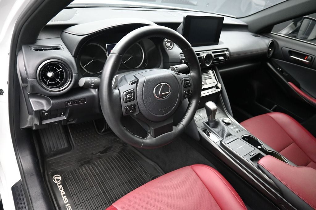 2025 Lexus IS 350 F SPORT Design