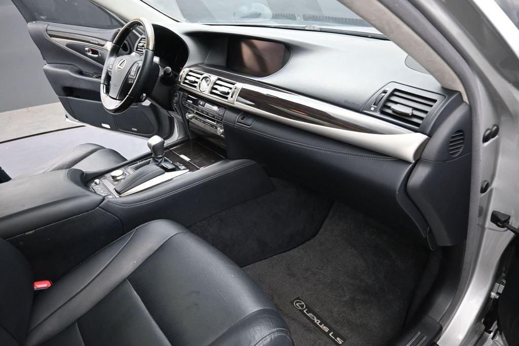 2013 Lexus LS 460 L