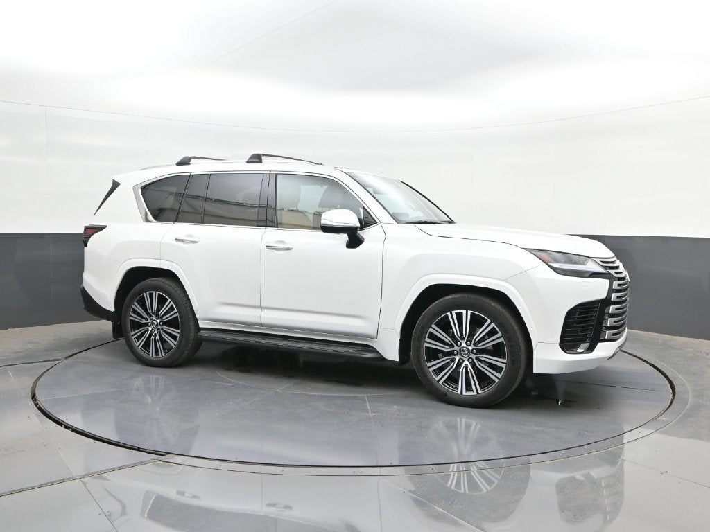 2025 Lexus LX 600 Luxury