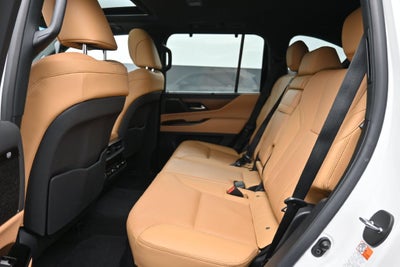 2025 Lexus LX 600 Luxury