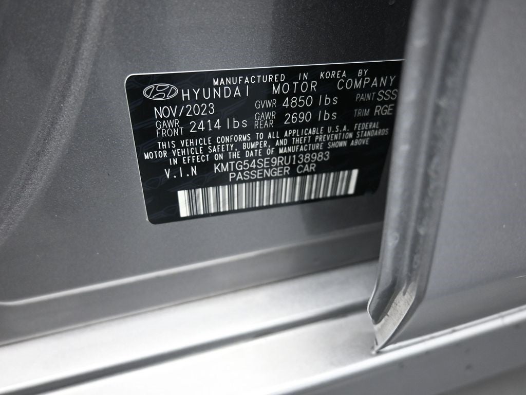 2024 Genesis G70 3.3T Sport Advanced