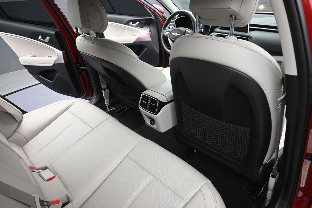 2020 Genesis G70 2.0T