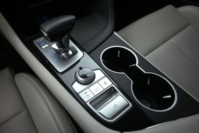 2020 Genesis G70 2.0T