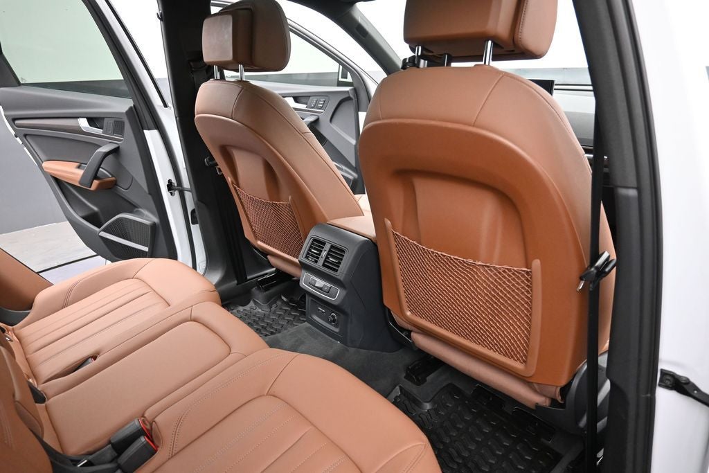 2022 Audi Q5 40 Premium Plus quattro
