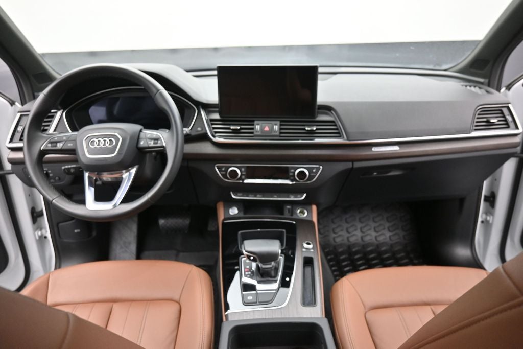 2022 Audi Q5 40 Premium Plus quattro