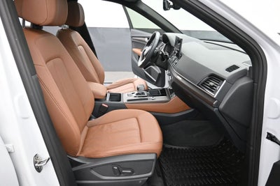 2022 Audi Q5 40 Premium Plus quattro
