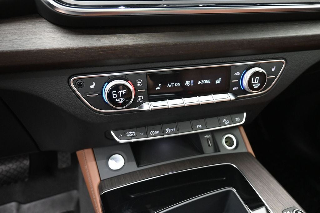2022 Audi Q5 40 Premium Plus quattro
