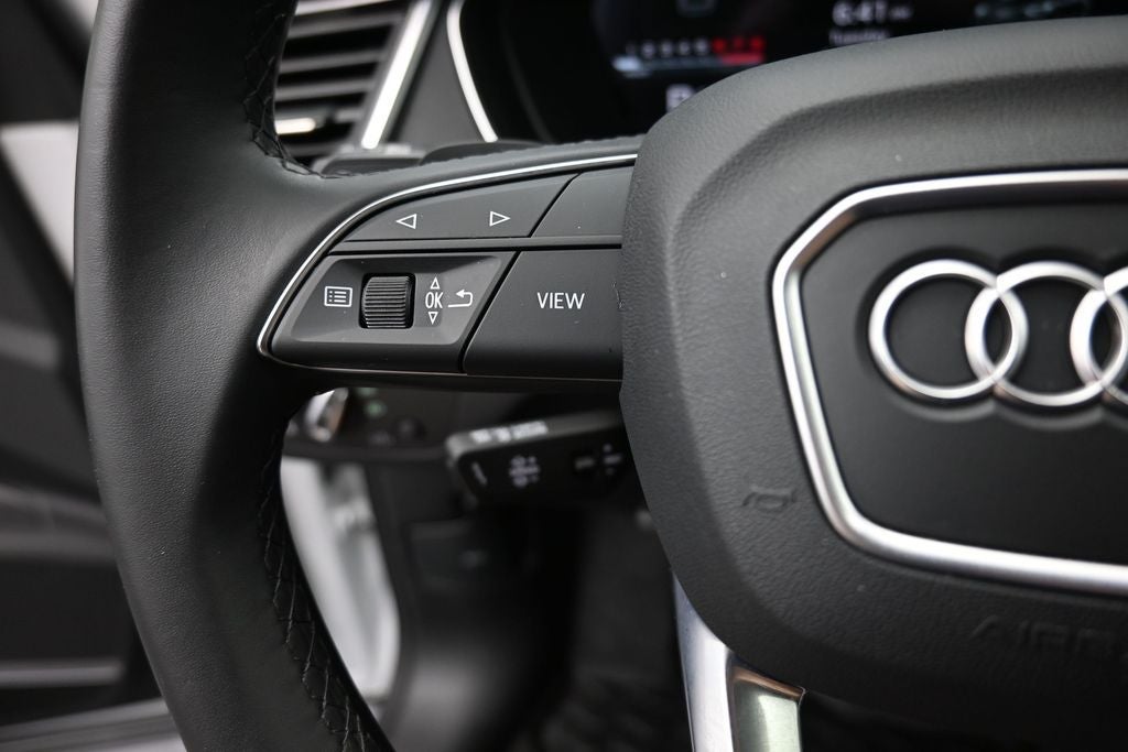 2022 Audi Q5 40 Premium Plus quattro