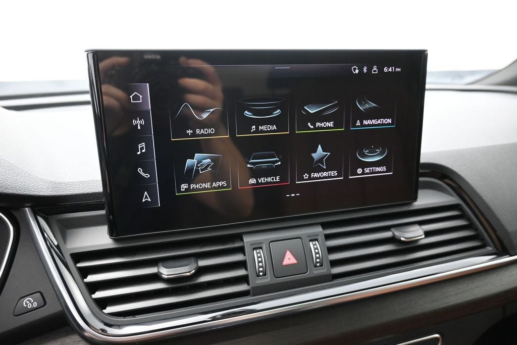 2022 Audi Q5 40 Premium Plus quattro
