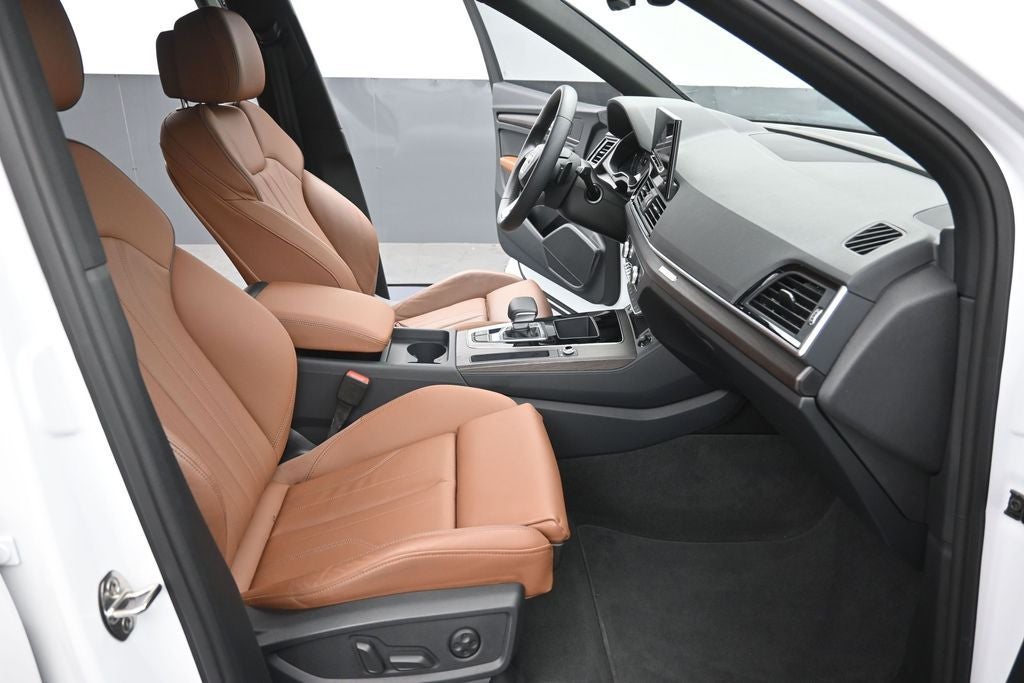 2025 Audi Q5 45 S line Premium quattro
