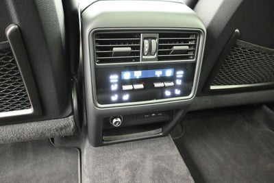 2024 Porsche Cayenne Coupe Base